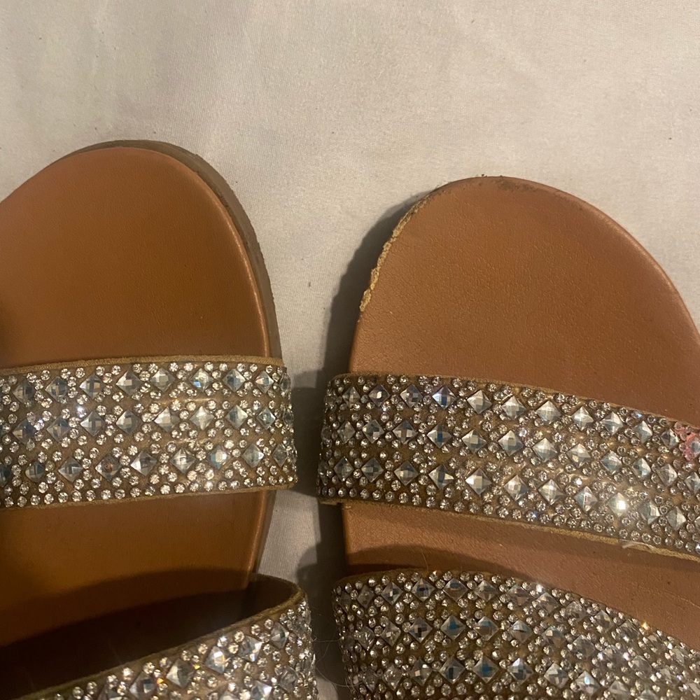 STEVE MADDEN RHINESTONE SANDALS